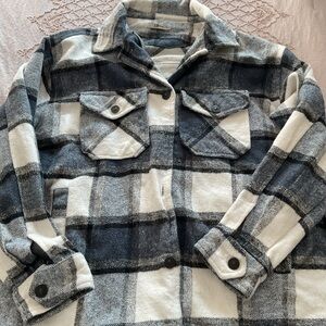 Plaid Teddy Jacket in Black and White